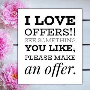 🌸I consider all offers🌸💕😊